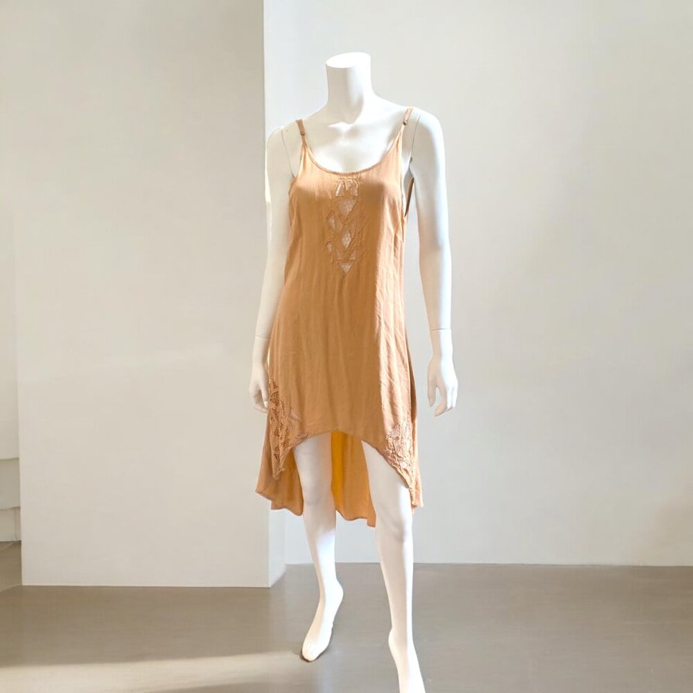CLEOBELLA High Low Spaghetti Strap Dress in Nude, size Small - Picture 2 of 14